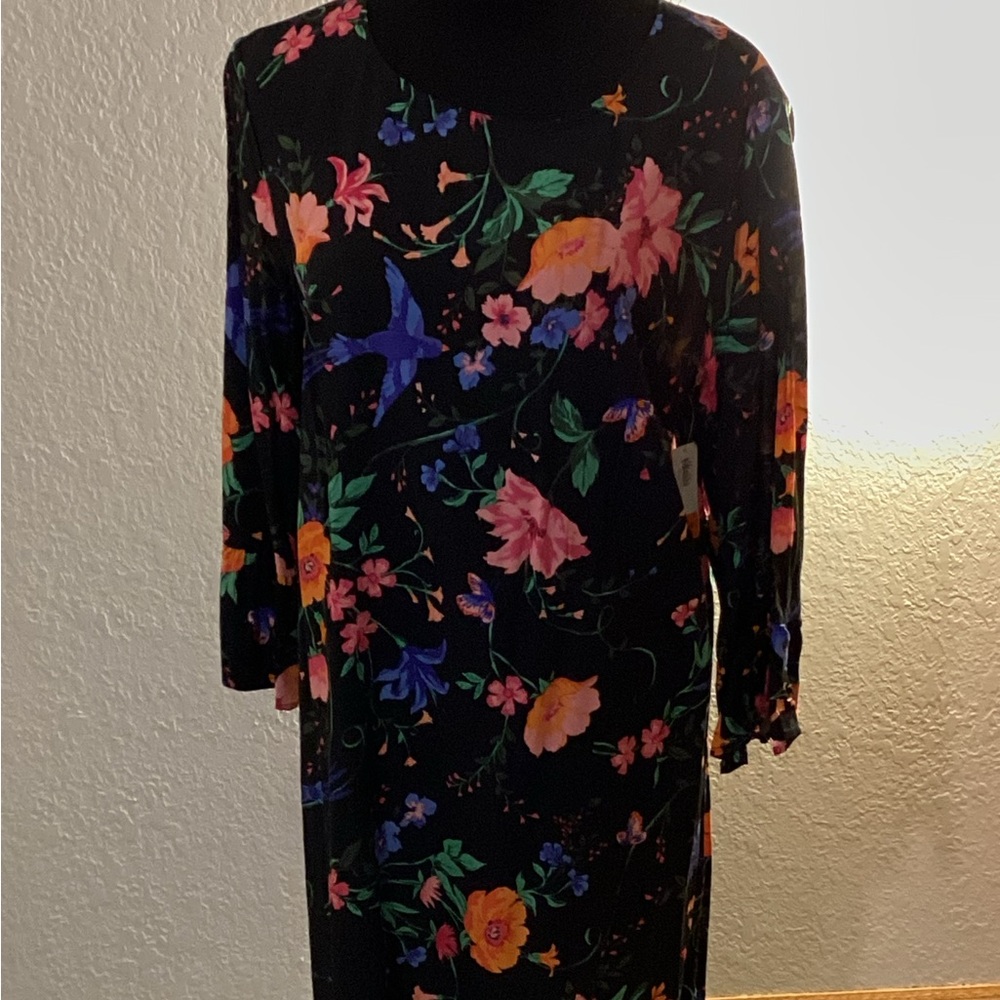 Old navy women’s black floral dress